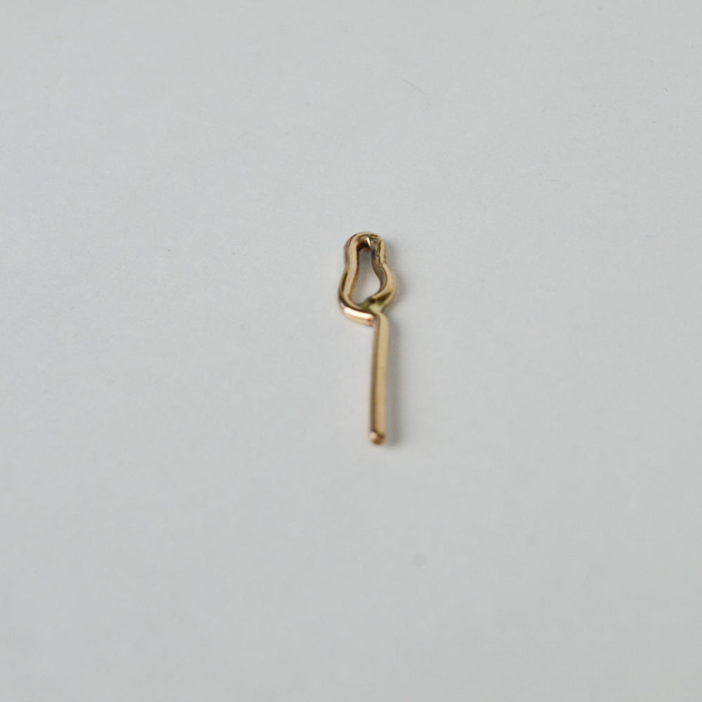 
                  
                    14k Gold  Nappylocs Tool
                  
                