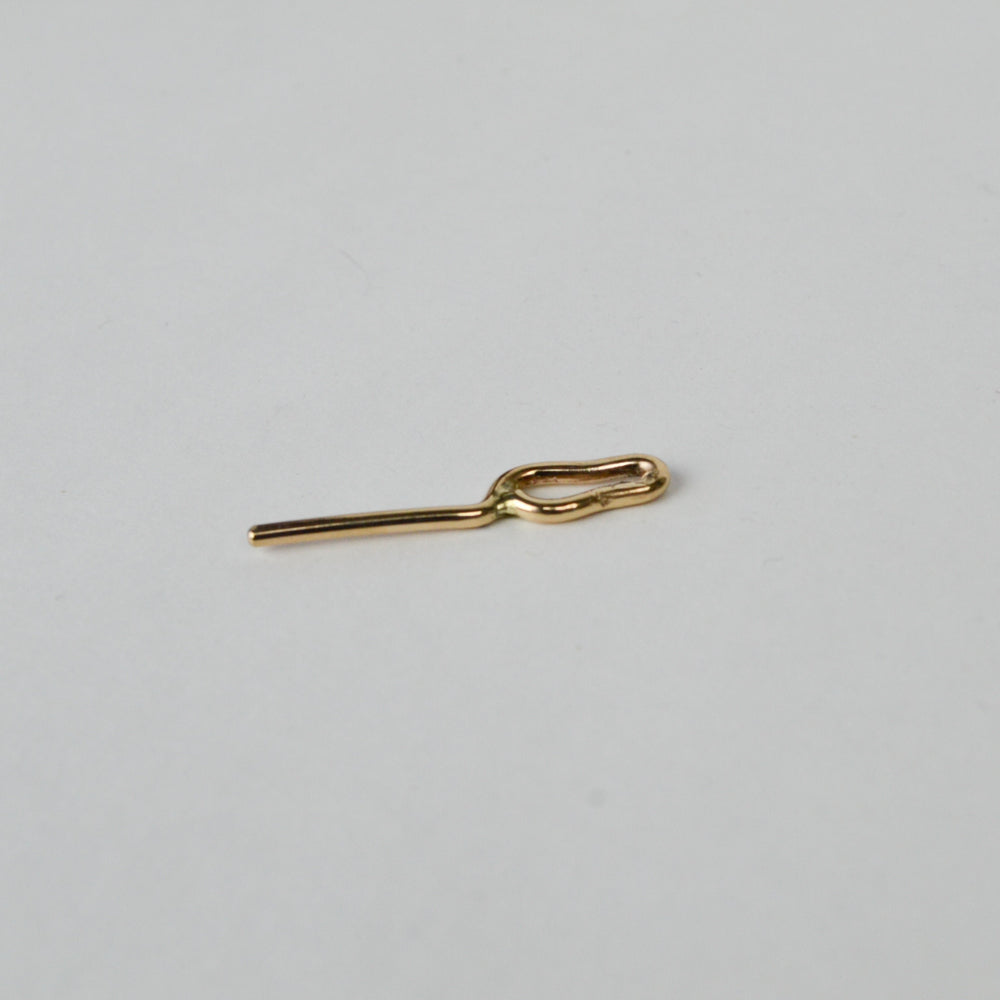 
                  
                    14k Gold  Nappylocs Tool
                  
                